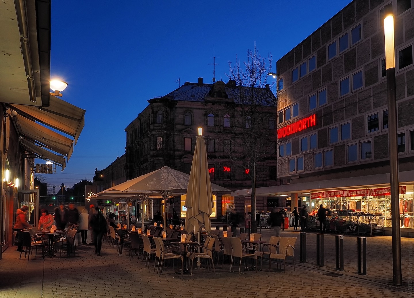 Die Bilka zur blauen Stunde